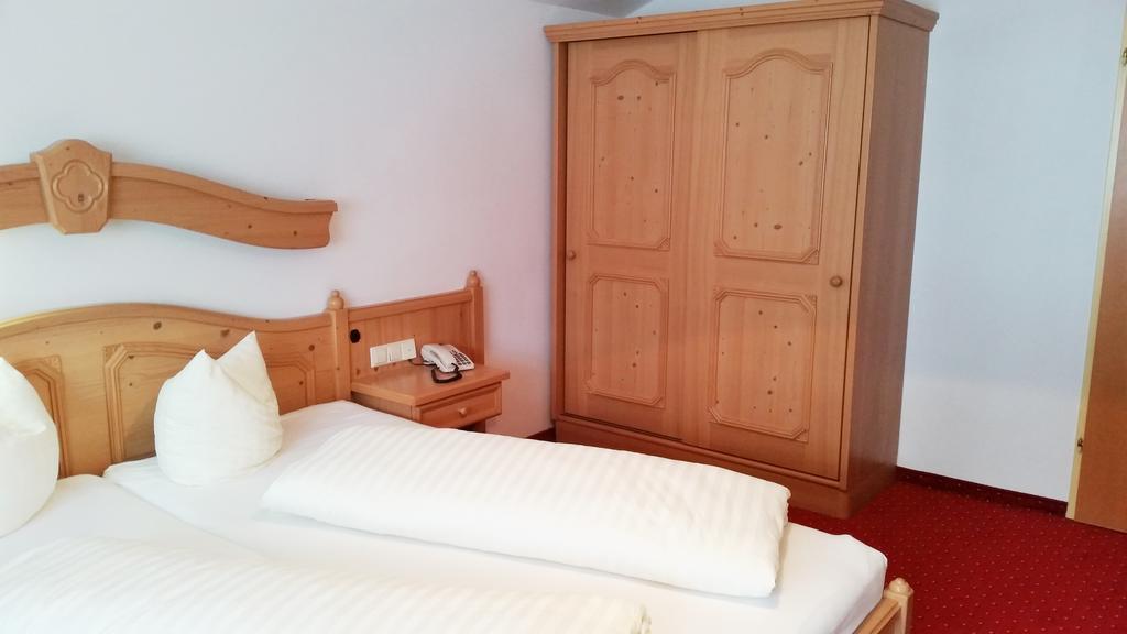 Das Wismeyer - Skihotel An Der Plattenkarbahn โอเบอร์เทาเอิร์น ห้อง รูปภาพ