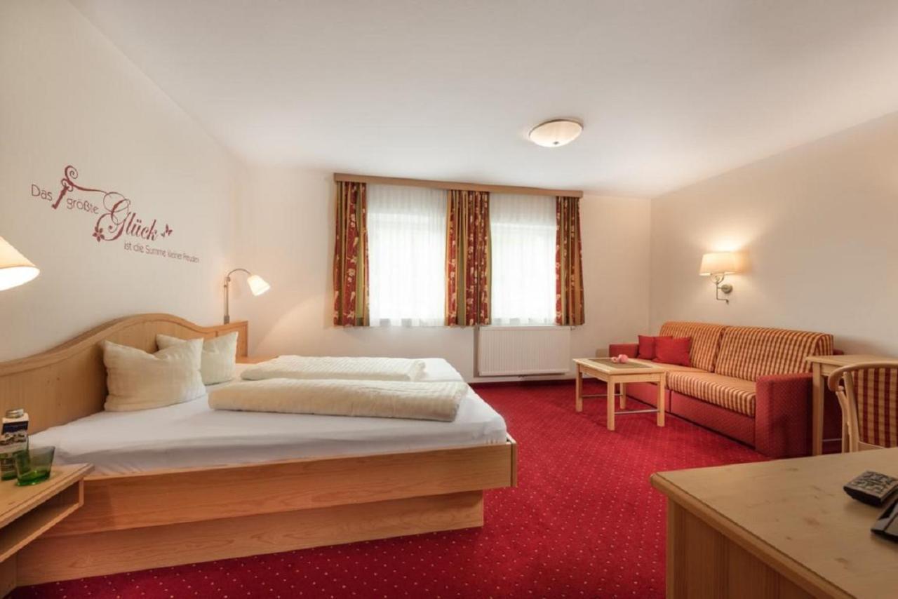 Das Wismeyer - Skihotel An Der Plattenkarbahn โอเบอร์เทาเอิร์น ภายนอก รูปภาพ