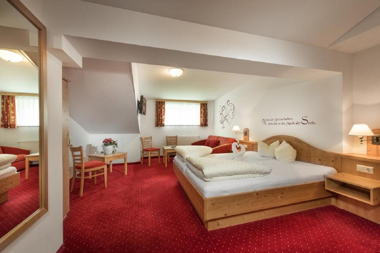 Das Wismeyer - Skihotel An Der Plattenkarbahn โอเบอร์เทาเอิร์น ภายนอก รูปภาพ